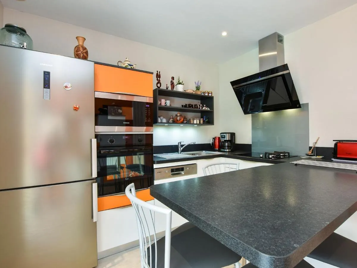 Holiday Home Near The Pink Granite Coast Pedernec